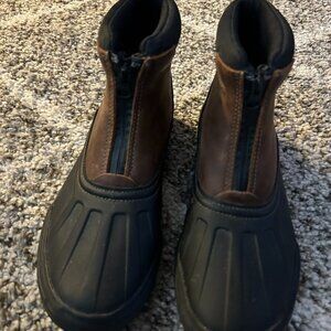 NEW Clarks Men's Gilby Cherry Brown/Black Leather Duck Boots Size 10 Waterproof